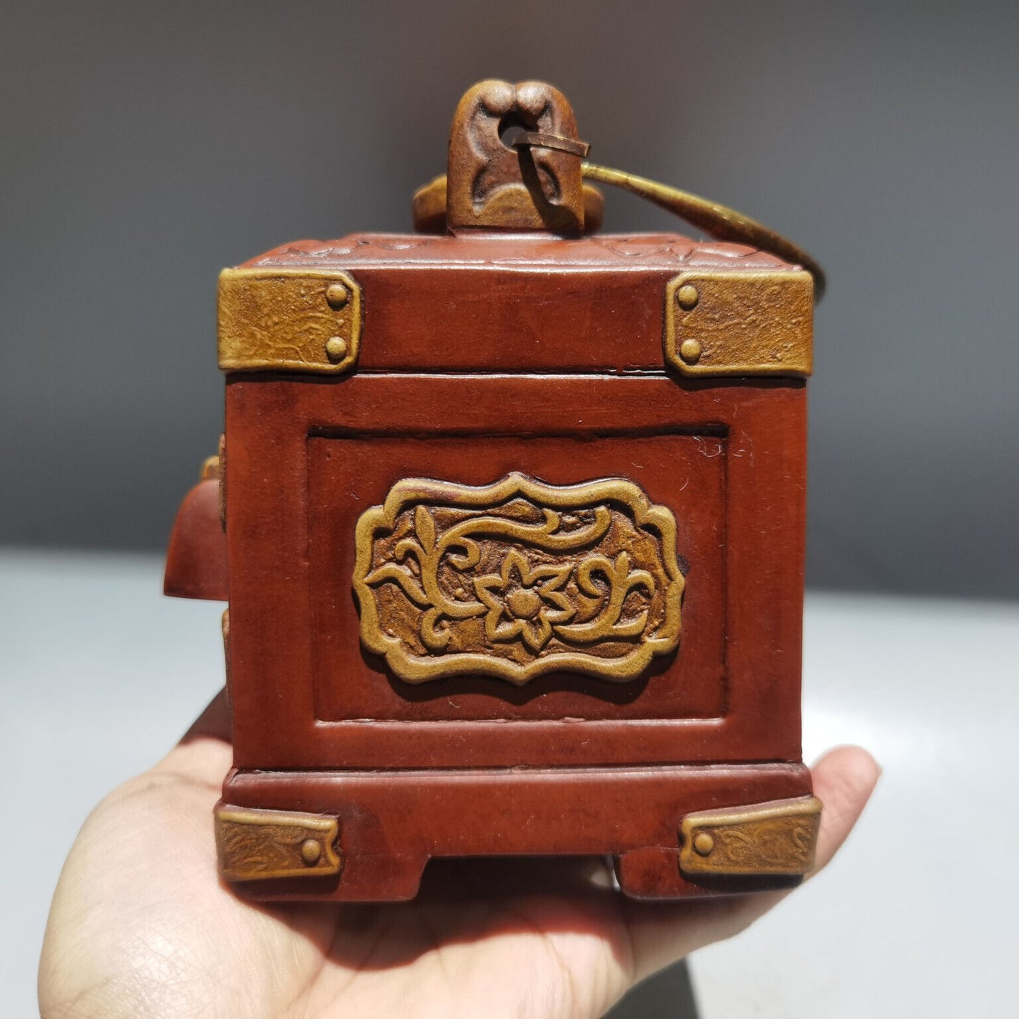 Chinese Yixing Zisha Clay Handmade Exquisite Teapot（百宝箱 底款：大清乾隆年制）