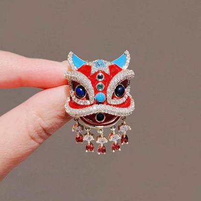 Chinese Style Lion Dance Brooch for Women, Elegant Suit and Sweater Accessory