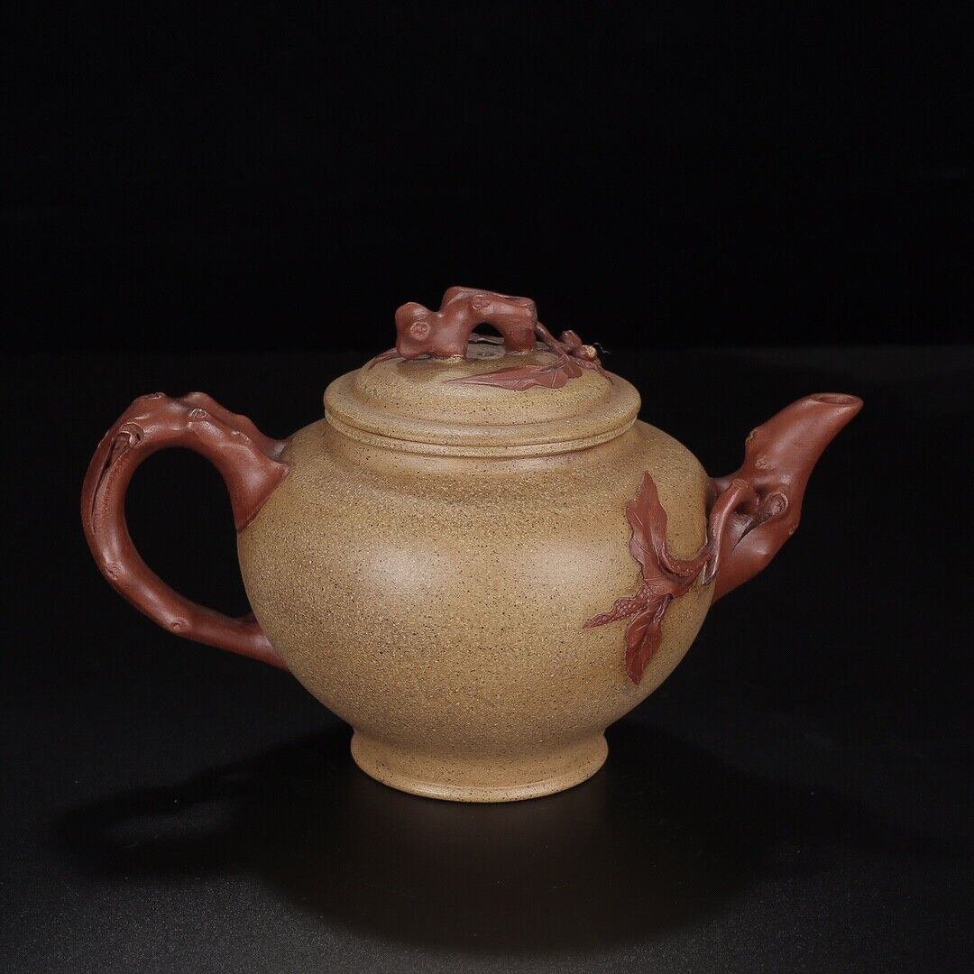 Chinese Yixing Zisha Clay Handmade Exquisite Teapot （寿桃套具 底款：蔡艳）