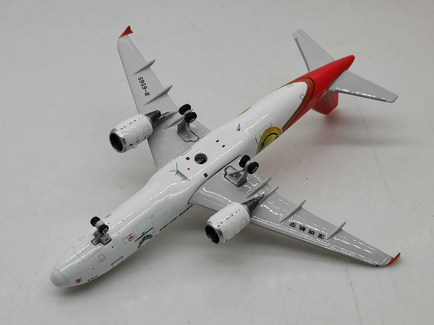 1:400 Phoenix Shenzhen Airlines AIRBUS A320-200 Airplane Diecast Aircraft Model