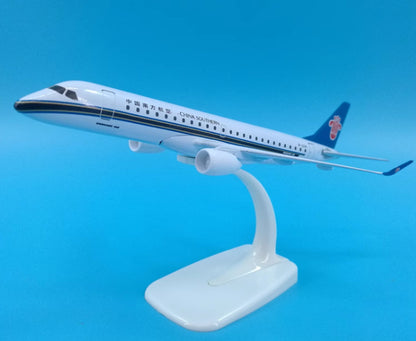 20CM CHINA SOUTHERN EMBRAER E190 Passenger Aircraft Plane Diecast Airplane Model