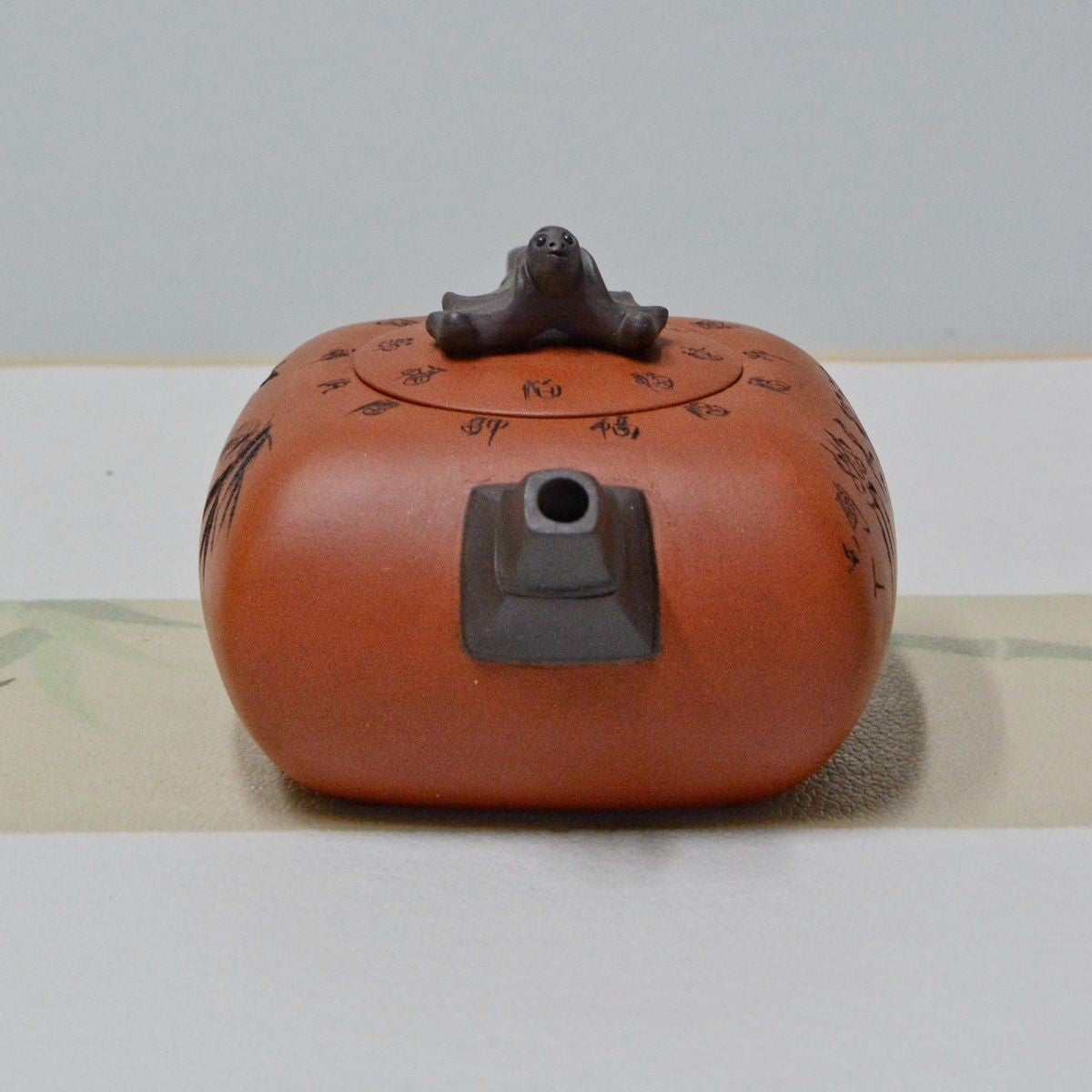 Yixing Zisha Teapot 370cc Handmade Qing Shui Ni Bamboo Kung Fu Tea Pot Gift Box