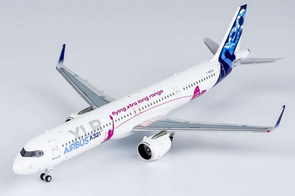 1:400 NG Model AIRBUS A321neo Passenger Airplane Diecast Aircraft Plane Model