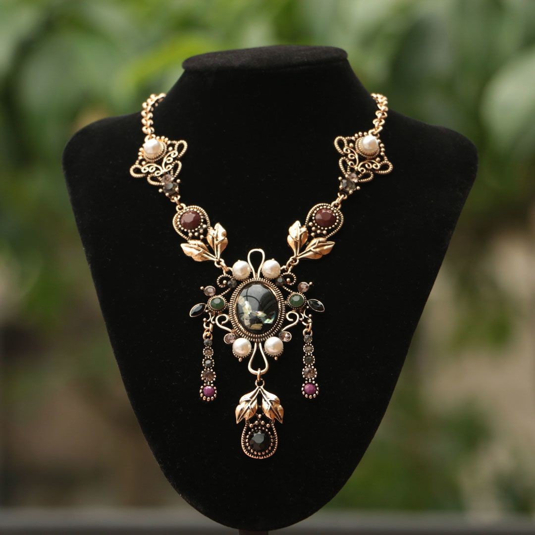 Dark Goddess Bohemian Necklace Vintage Ethnic Crystal Tassel Forehead Pendant