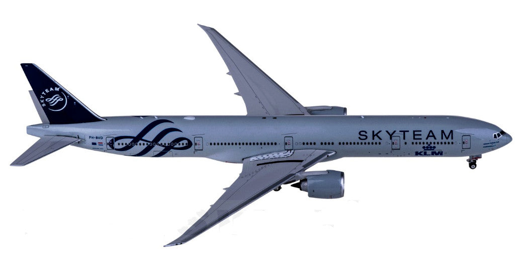 1:400 Phoenix KLM SKYTEAM BOEING 777-300ER Passenger Airplane Diecast Model Coll