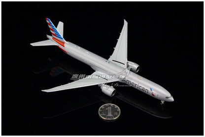 1:400 GeminiJets American Airlines B777-300ER Airplane Diecast Aircraft Model