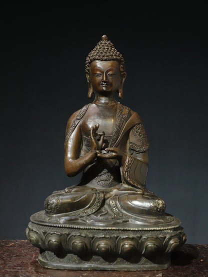 Antique Shakyamuni Buddha Statue Copper Figure Rare Tibetan Altar Sculpture