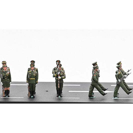 Sanrong 1/72 China PLS Queue 10 Soldier Model