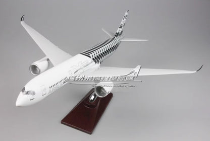 47CM AIRBUS A350XWB Passenger Airplane Resin Aircrarft Plane Model Collection