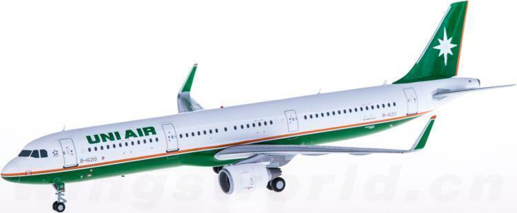 1:200 22CM JC WINGS UNI AIR AIRBUS A321 Passenger Airplane Diecast Plane Model