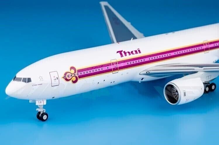 1:200 32CM JC Wings Thai BOEING 777-200 Passenger Airplane Diecast Plane Model
