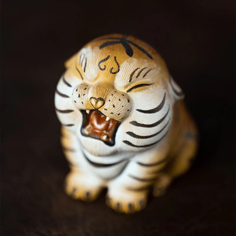 Purple Sand Tea Pet Tiger Ornaments Zodiac Mud Painted Tiger Accessories
