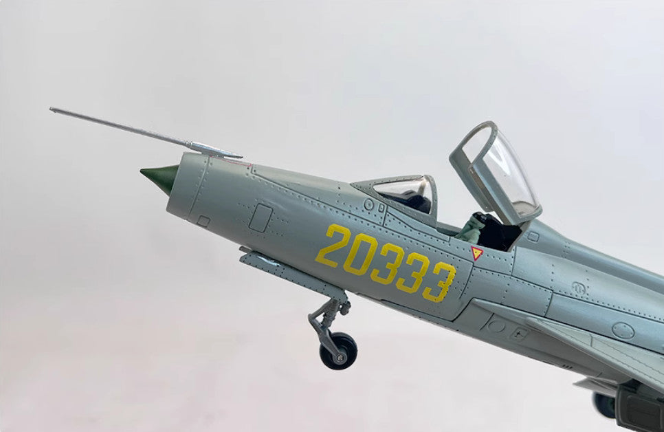 1:48 31CM J-7G Fighter Jet Airplane Diecast Military Aircraft Plane Model