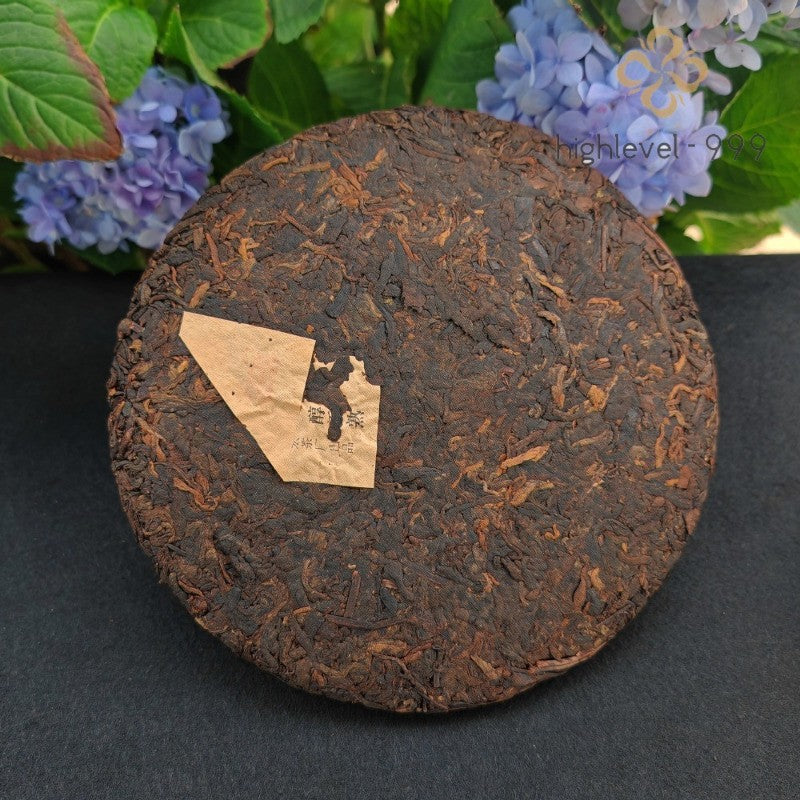 357g Ripe Pu'er Tea Cake Yunnan Bulang Mountain Ancient Tree Pu'er Tea