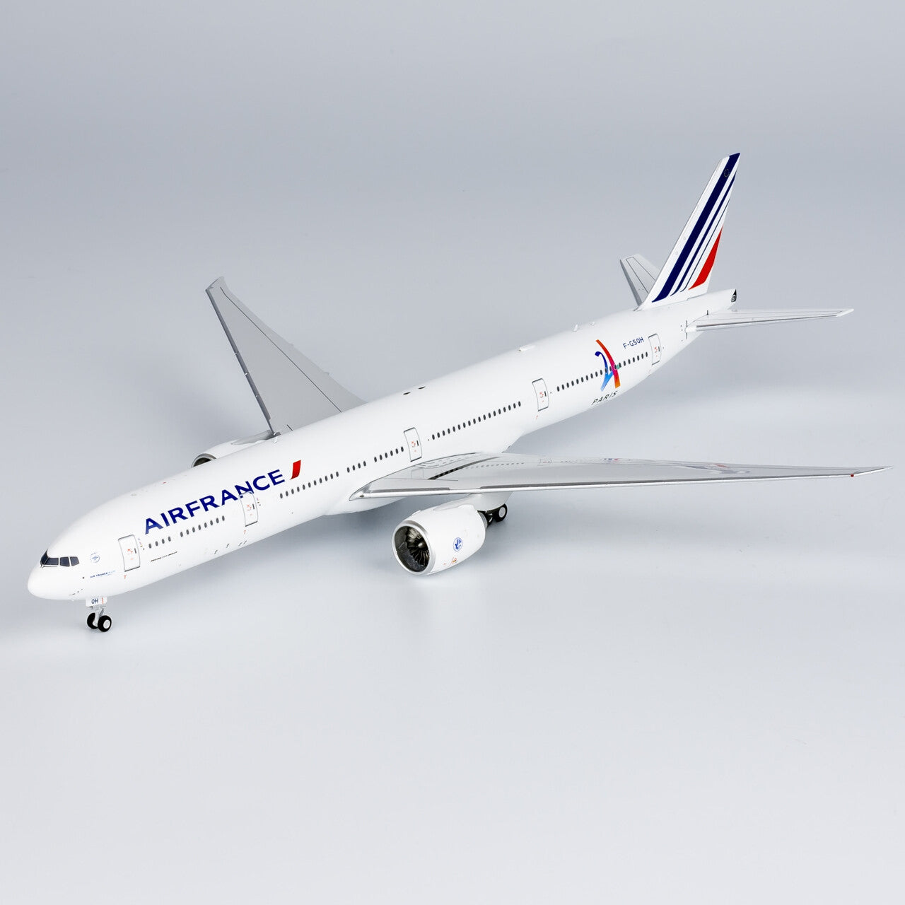 1:400 NG Models Air France Passenger Plane B777-300ER Diecast Aircraft Model