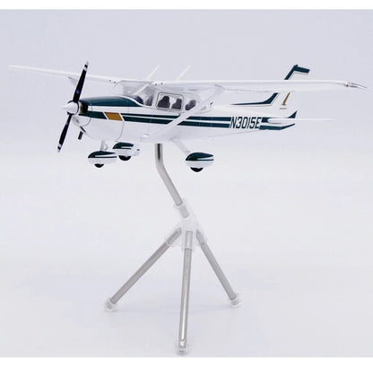 1:400 JC Wings Qantas Cessna 172 N3015E Passenger Airplane Diecast Plane Model