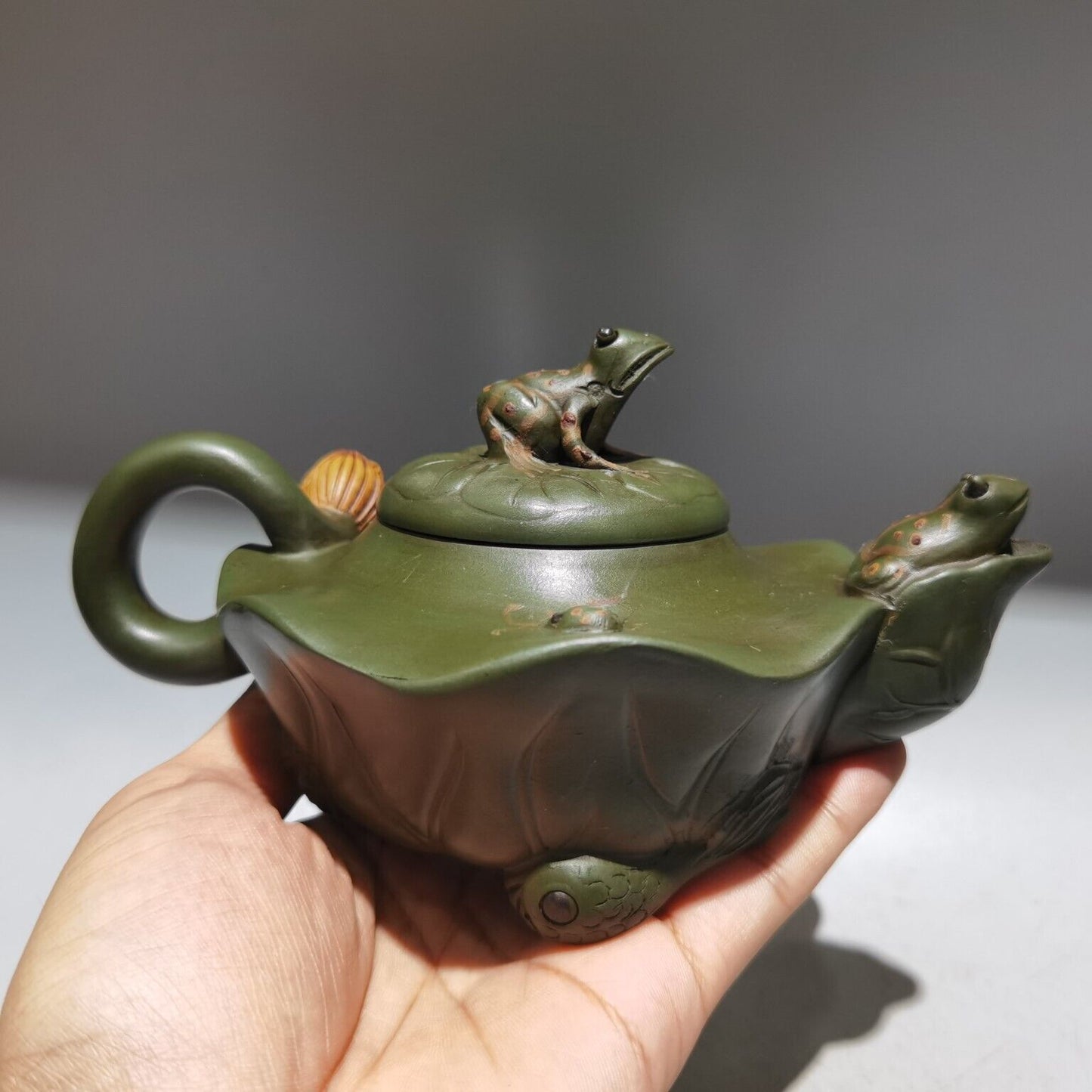 vintage chinese yixing purple clay teapot zisha ceremony carving Collectible art