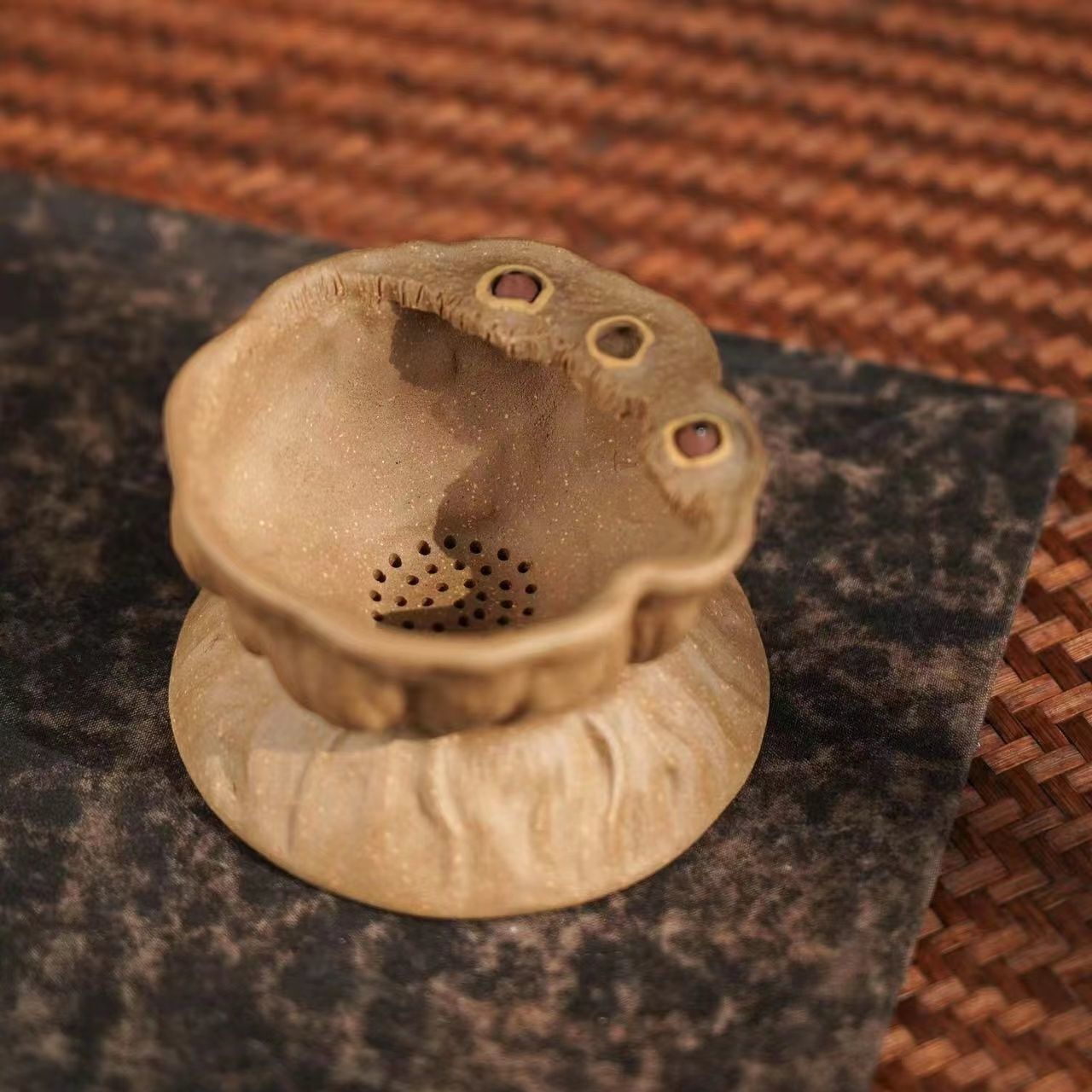 Yixing Zisha Gongdao Cup Handmade Tea Set Tea Set Accessories Lotus Nut Tea Set
