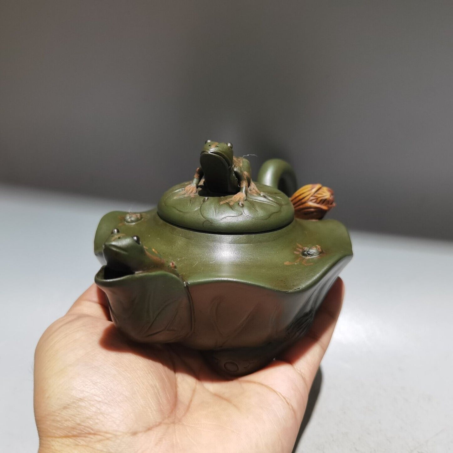 vintage chinese yixing purple clay teapot zisha ceremony carving Collectible art