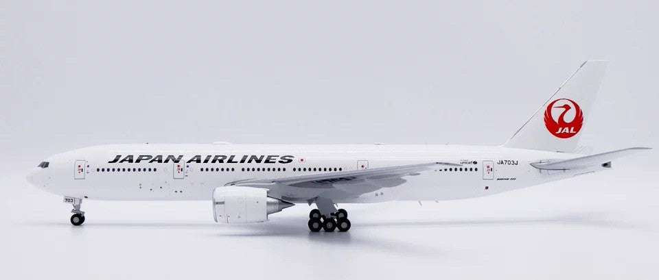 1:200 JC Wings Japan Airlines Boeing 777-200ER Passenger Diecast Airplane Model