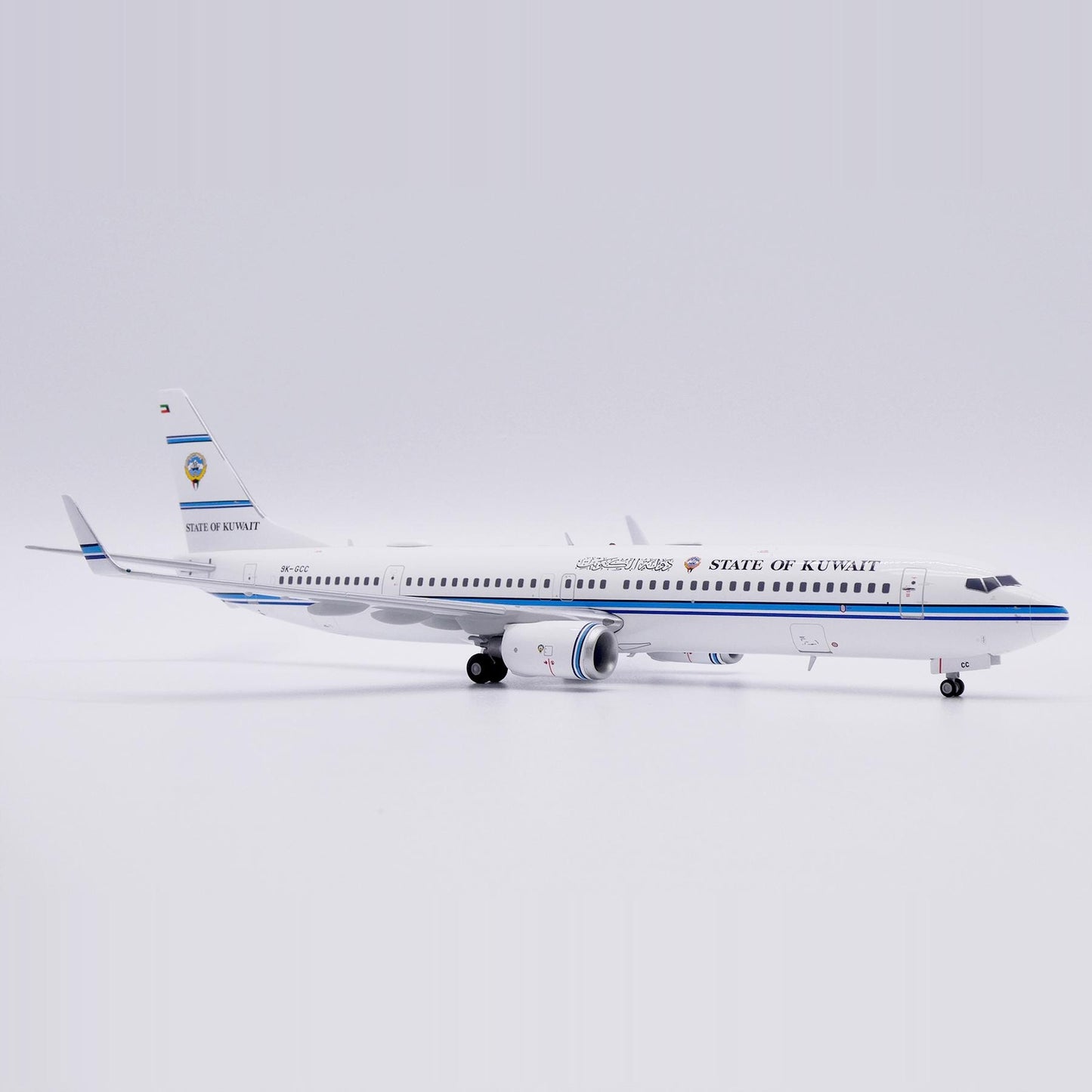 1:200 JC Wings Kuwait Government B737-900ER Airplane Diecast Aircraft Model