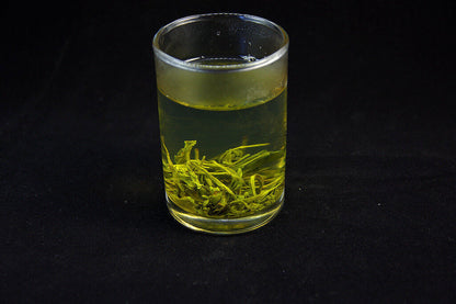 Zhen Mei Tea,Green Loose Leaf,CHINA ZhenMei grüner Tee,China thé blätter 中国针眉绿茶