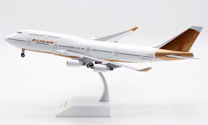 1:200 JC Wings KLM Royal Dutch Airlines BOEING 777-300ER Airplane Diecast Model