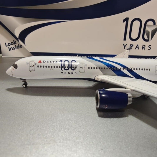 1:400 Geminijets Delta Air Lines A350-900 Passenger Airplane Diecast Model