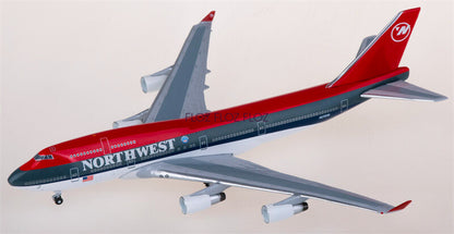 for AeroClassics for Northwest Airlines for Boeing 747-400 N676NW 1:400 Model