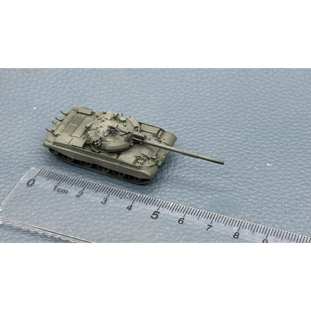 1/144 Russian T-62M Main Battle Tank Painted Finished Model
