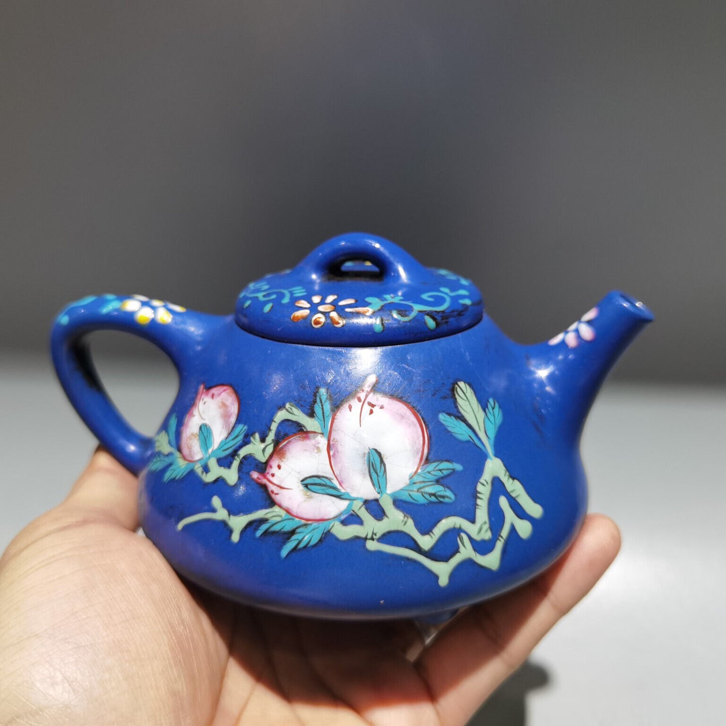 Chinese Yixing Zisha Clay Handmade Exquisite Teapot（珐琅彩石瓢壶 底款：王根锁）