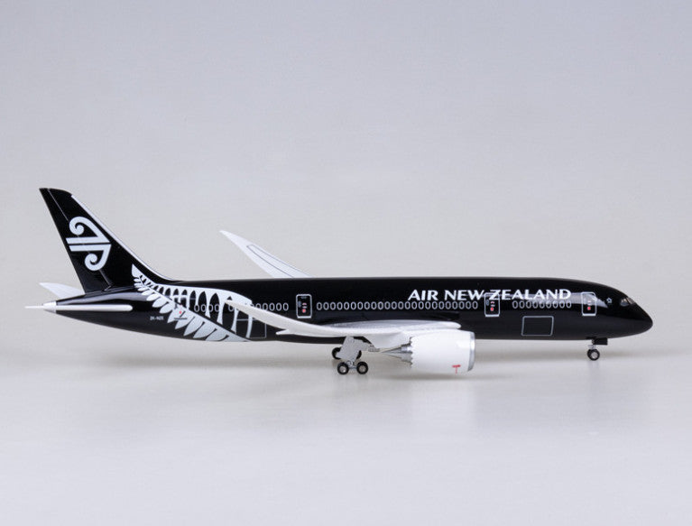 1:130 43CM AIR NEW ZEALAND BOEING 787 Airplane Landing Gear Resin Aircraft Model