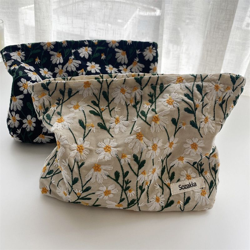 Floral Print Cosmetic Bag Pencil Case Travel Makeup Lipsticks Brushes Pouch 1 PC