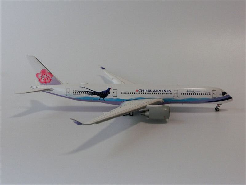 JC Wings CHINA AIRLINES For AIRBUS A350-900 B-18901 FLAPS DOWN 1/400 plane Model