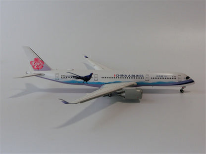 JC Wings CHINA AIRLINES For AIRBUS A350-900 B-18901 FLAPS DOWN 1/400 plane Model