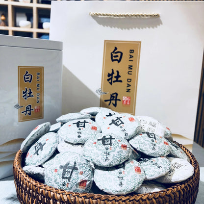 250g FuDing white tea Bai mu dan cake Lao Bai Cha Old aged Small Pai Mu Tan tea