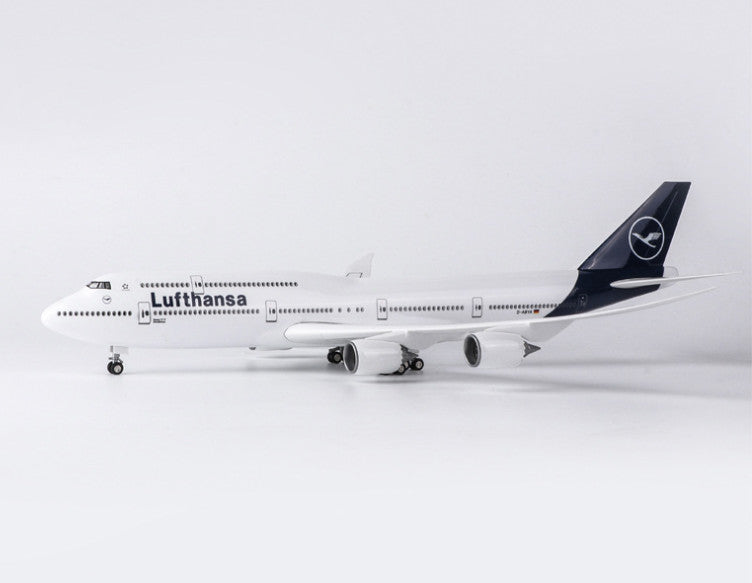 47CM 1:160 Lufthansa BOEING 747-8 Plane Landing Gears Resin Aircraft Model