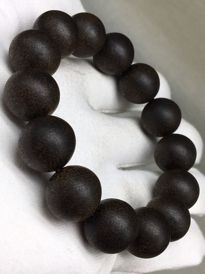 16mm Chinese Natural Eaglewood Handmade Exquisite Bracelets 31330