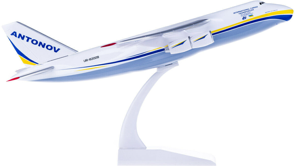 1:200 35CM Antonov AN-124 Ruslan Airfreighter ABS Plastic Transport Plane Model