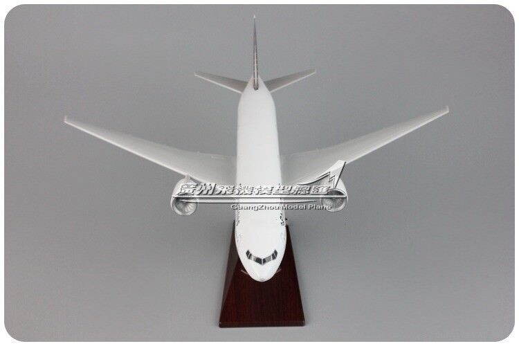 32CM Philippines BOEING 777 RP-C7777 Passenger Airplane Resin Aircraft Model