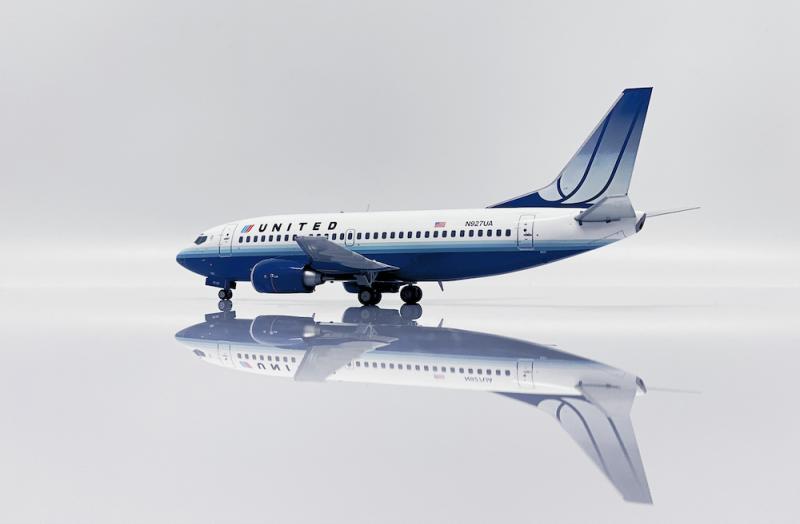 1:200 JC Wings UNITED BOEING B737-500 Passenger Airplane Diecast Aircraft Model