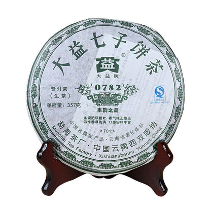 2007 MengHai Dayi TAETEA 0782 Yunnan Chi Tse Beeng Cha Round Raw Puer Tea 357g