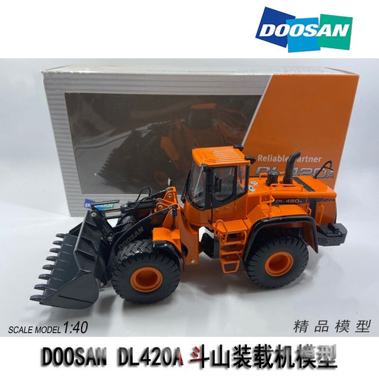 1:40 23CM DOOSAN DL420A Wheeled Loader Contruct Machine Equipment Diecast Model