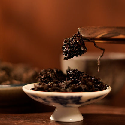 Guangxi Hei Cha Liu Bao Lao Cha Tou Golden Bud Gold Nugget Black Tea 500g -