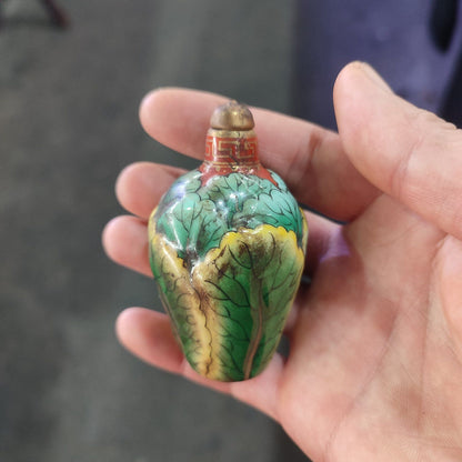 Chinese Porcelain Snuff Bottle Ceramics Vegetable Cabbage Statue Painting Gift