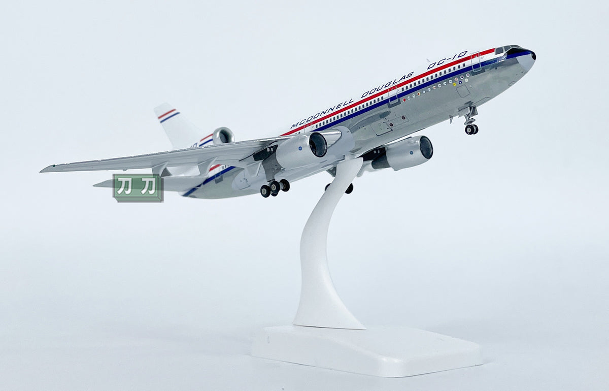 1:400 Patriot MCDONNELL DOUGLAS DC-10 Passenger Airplane Diecast Aircraft Model