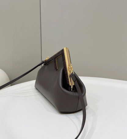 Genuine leather Snake Skin Pattern Asymmetric Elegant Handbag Hasp Single Strap