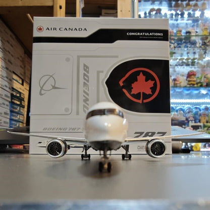 1:400 JC Wings Air Canada Boeing 787-9 Airplane Diecast Aircraft Model