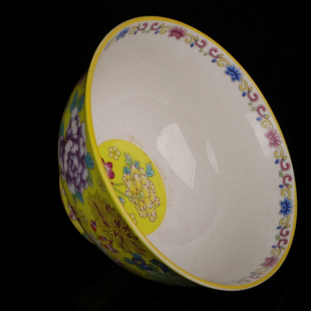 Old Chinese porcelain Yellow glaze color Painted flowers bowl Qianlong Mark a404