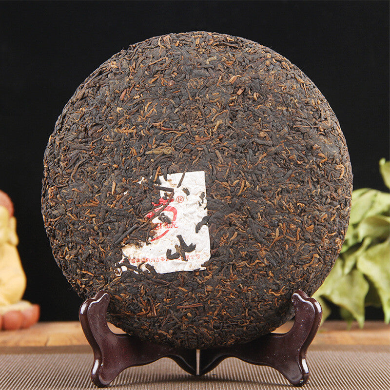 Long Yuan No. Pu'er Ripe Tea Cake Ancient Tree Yunnan Seven Seeds Cake 380g/cake
